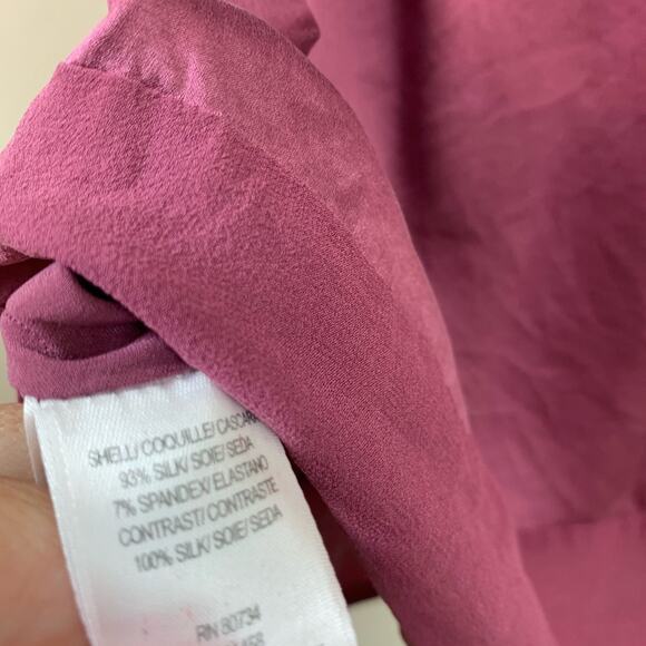 BCBGMaxazria Silk V-Neck Flutter Sleeve Short Sleeve Purple Plum Blouse - Picture 3 of 5